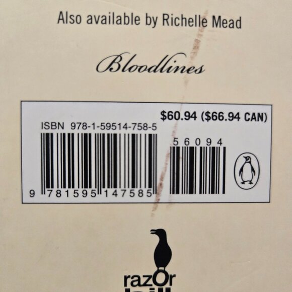 Vampire Academy - 6 Soft Cover Novel Collection in Like NEW Condition - Picture 4 of 4